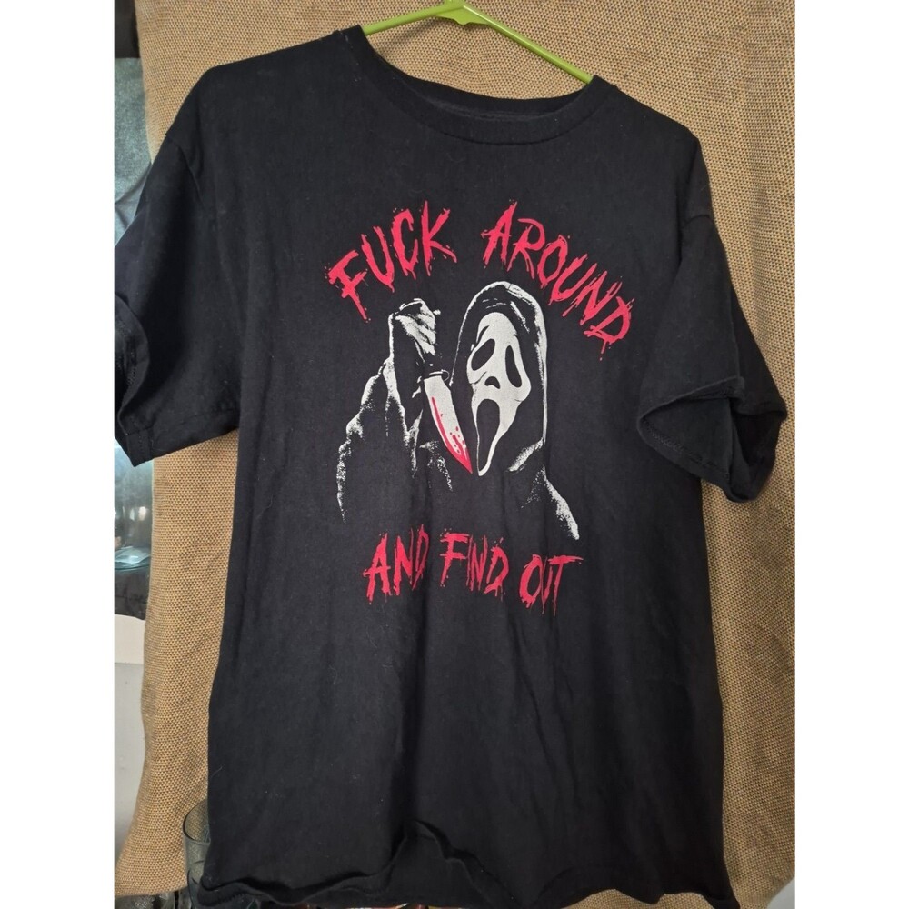 Ghostface Scream “F Around and Find Out” Horror Movie T-Shirt Size L Large